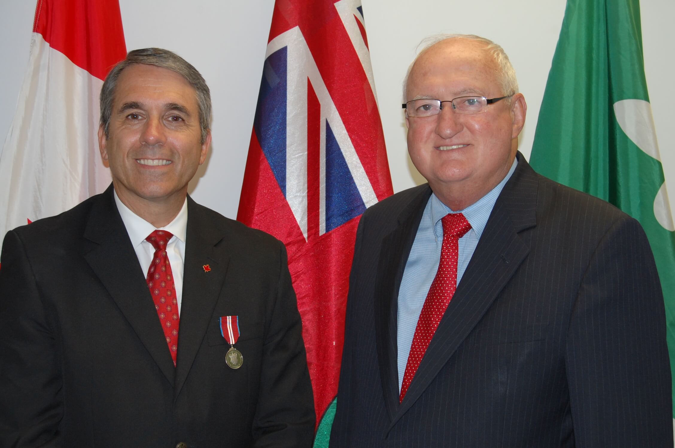 Queens Diamond Jubilee Medal Queens Diamond Jubilee Medal